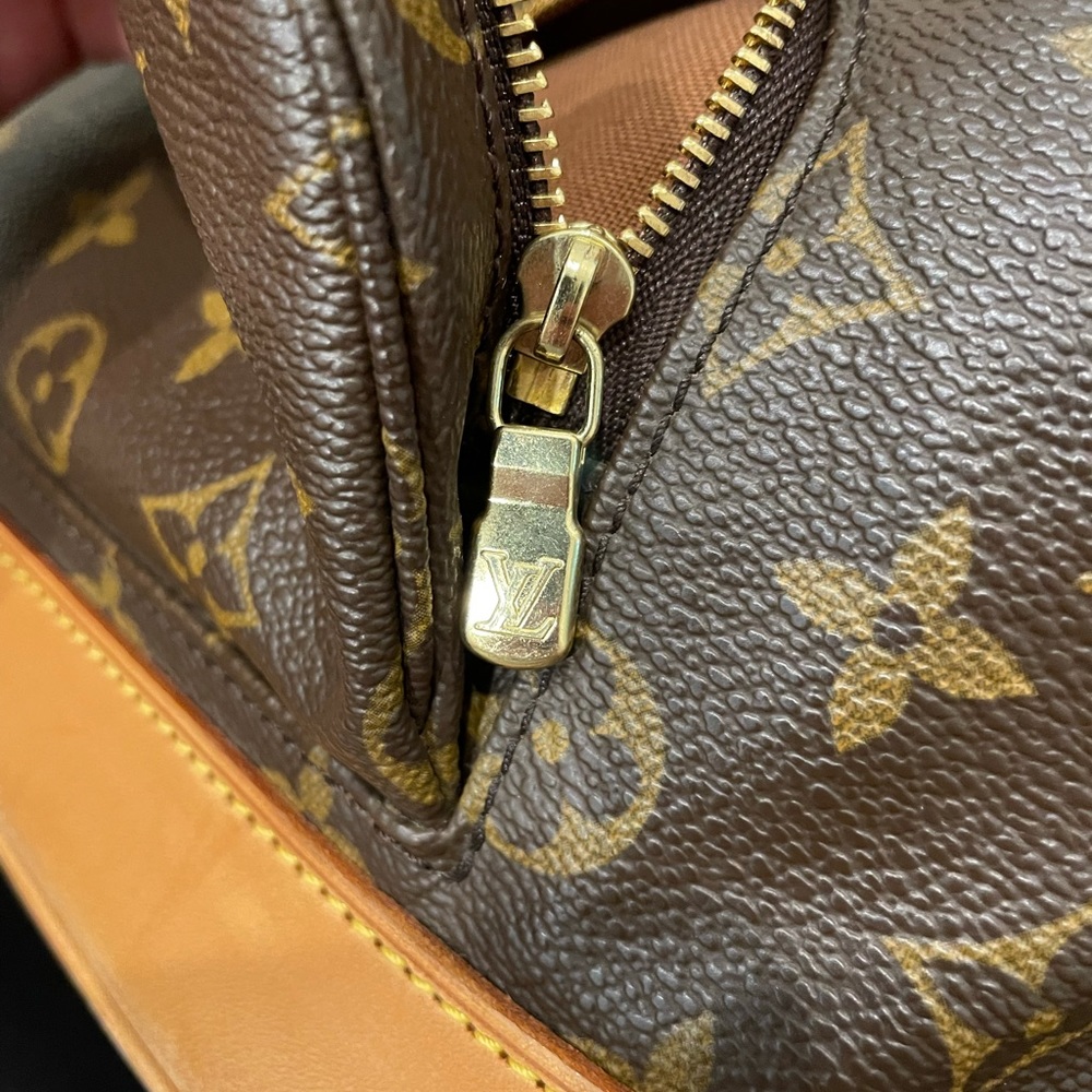 Louis Vuitton Montsouris MM authentic - Picture 15 of 16